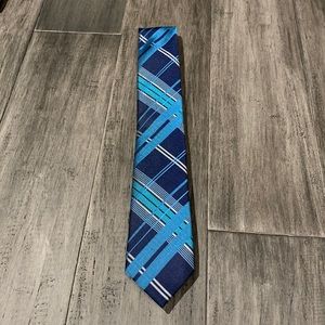 JF J. Ferrar narrow neck tie